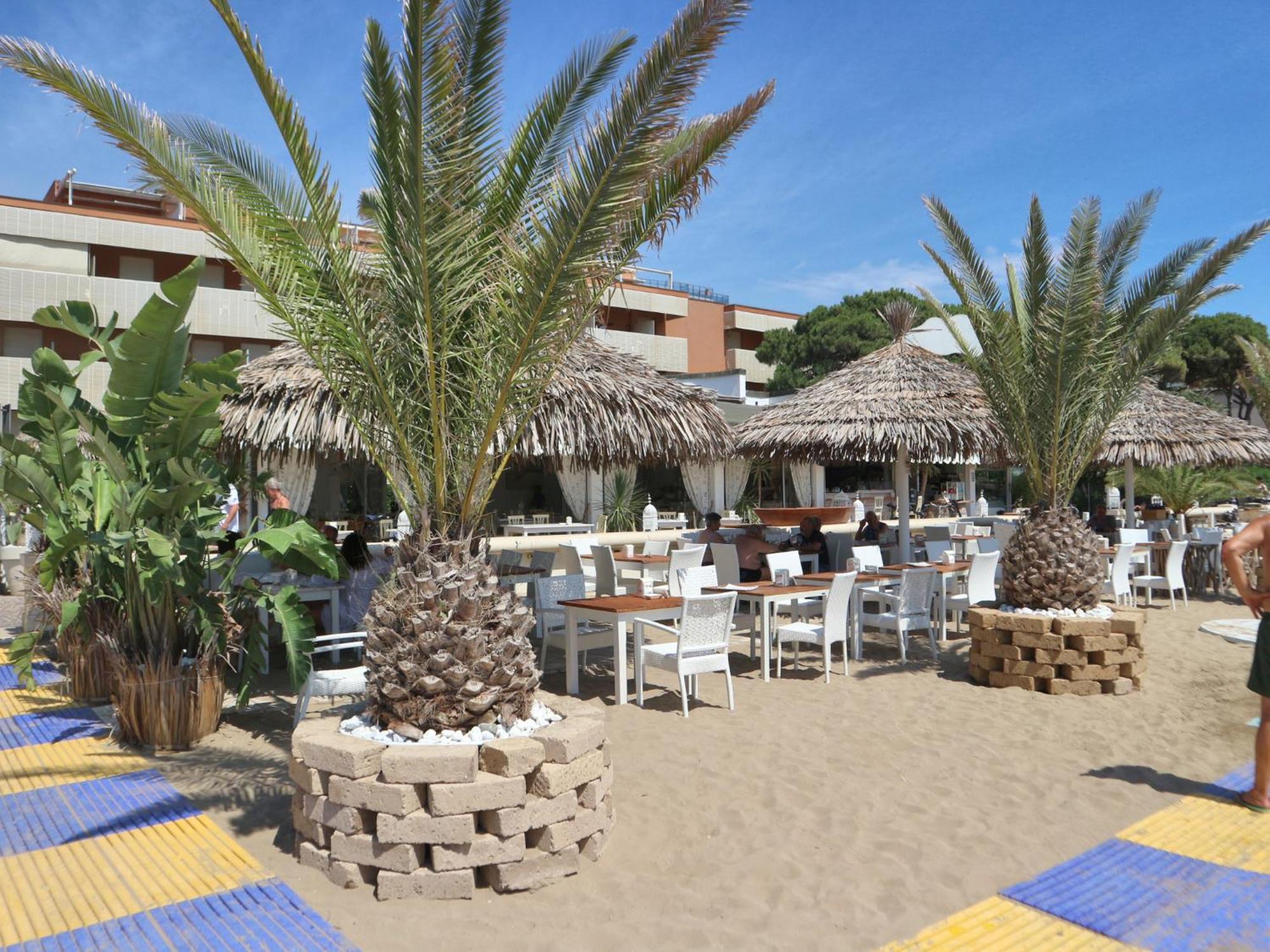 Apartmán Salisburgo Lignano Sabbiadoro Exteriér fotografie
