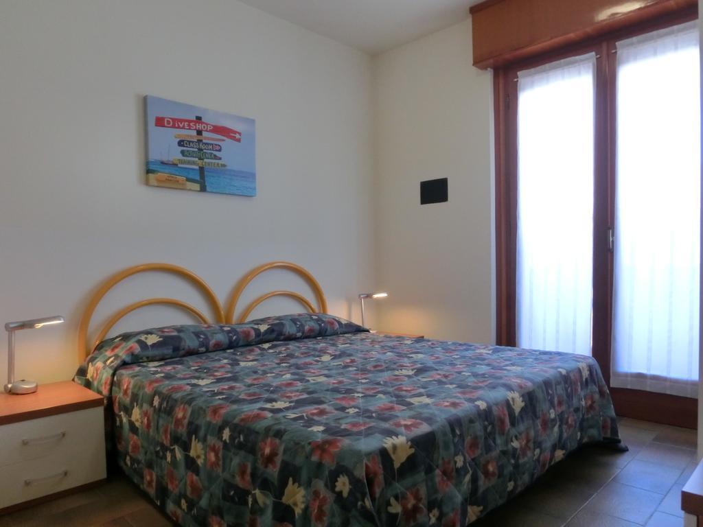 Apartmán Salisburgo Lignano Sabbiadoro Pokoj fotografie