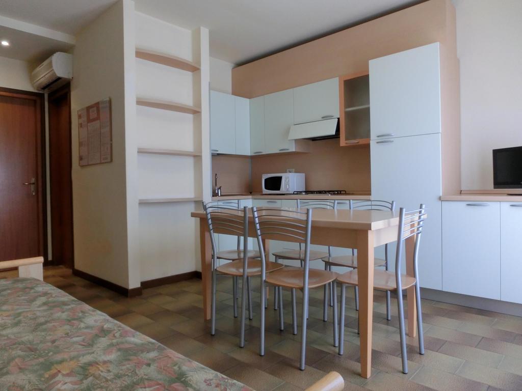Apartmán Salisburgo Lignano Sabbiadoro Pokoj fotografie