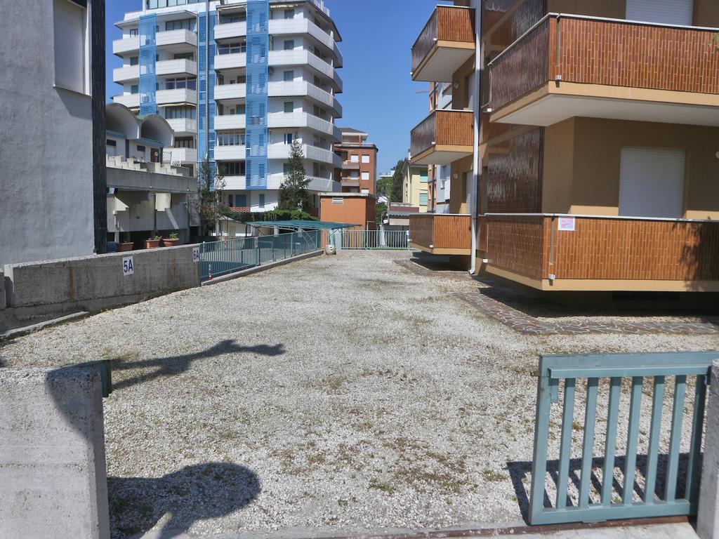 Apartmán Salisburgo Lignano Sabbiadoro Exteriér fotografie